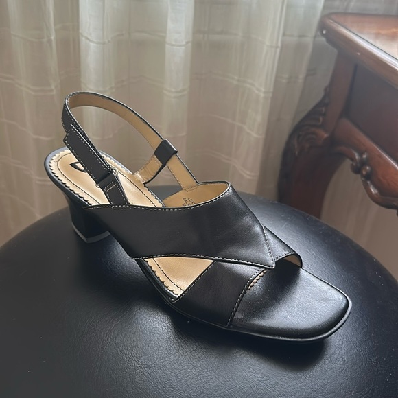 Liz Claiborne Flex Black Madrid Twinkle Sandals women’s 8.5M Business Casual - Picture 1 of 8